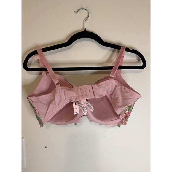 Victoria's Secret Dream Angels Wicked Floral Lightly Lined Demi Bra Size 38D NWT - Picture 2 of 4